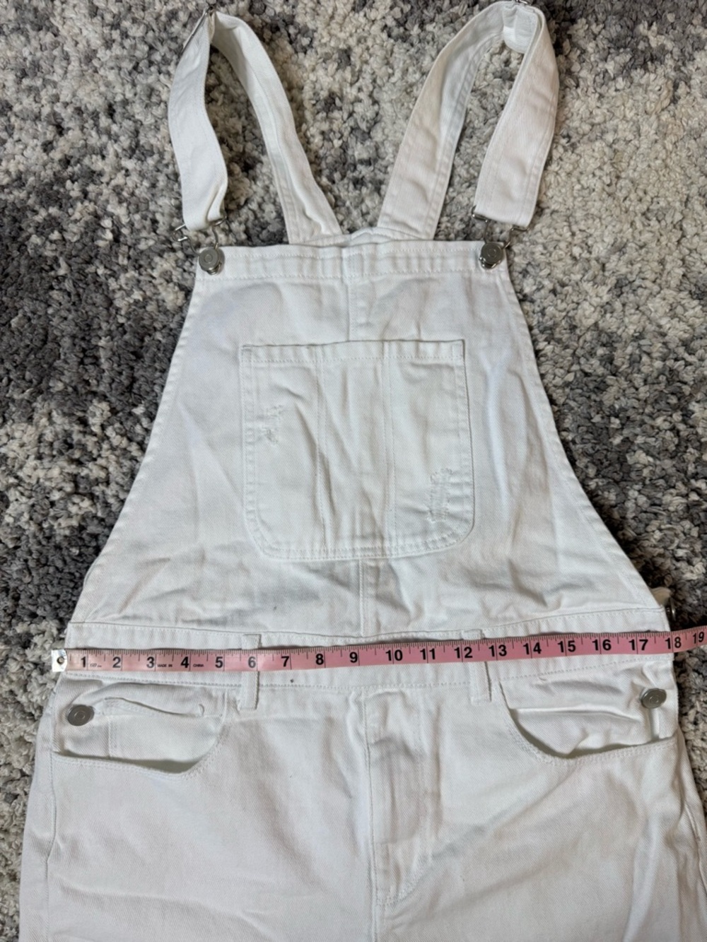 Forever 21Men, Men’s White Distressed Denim Jogger Pants Overalls, US Size: 32 - Picture 13 of 14